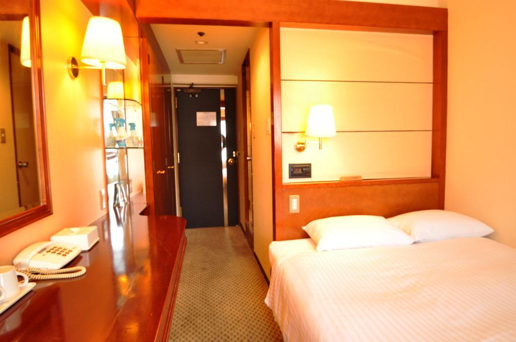 Toko City Hotel Umeda Osaka Phòng bức ảnh